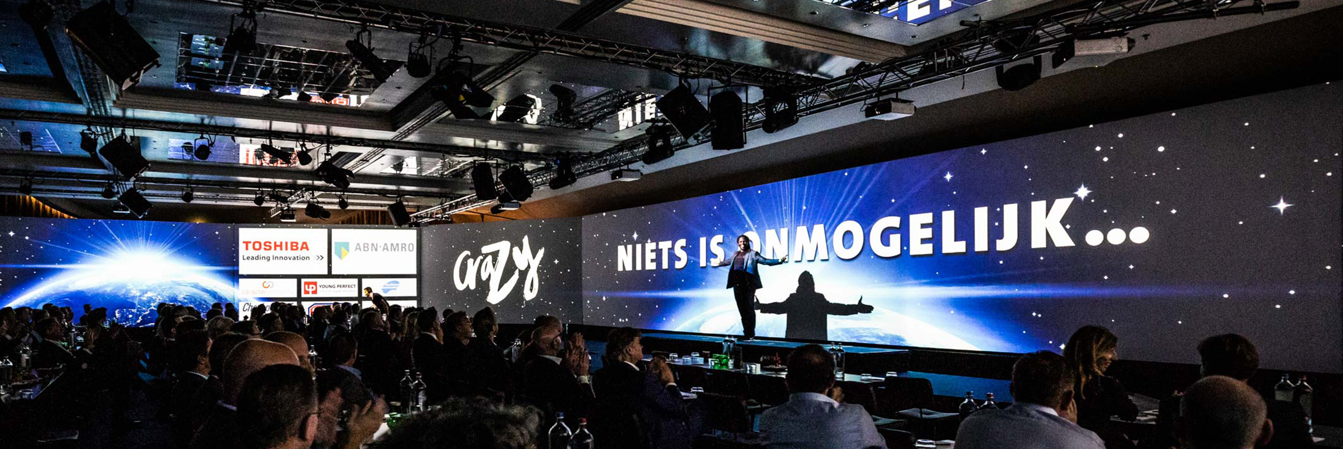 Openingsact voor een nieuwjaarsborrel